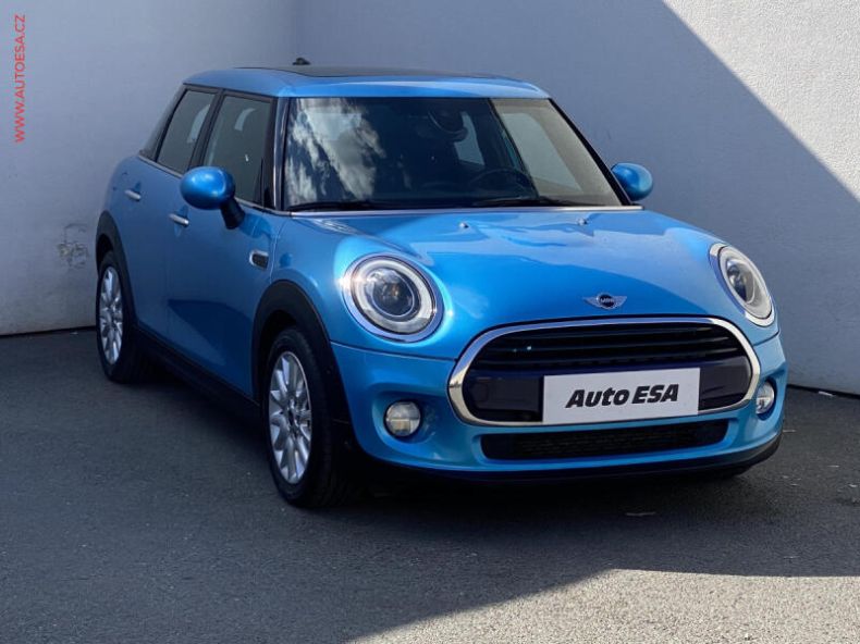 Mini Cooper - hlavní foto