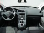 Peugeot 5008 - fotka číslo 6