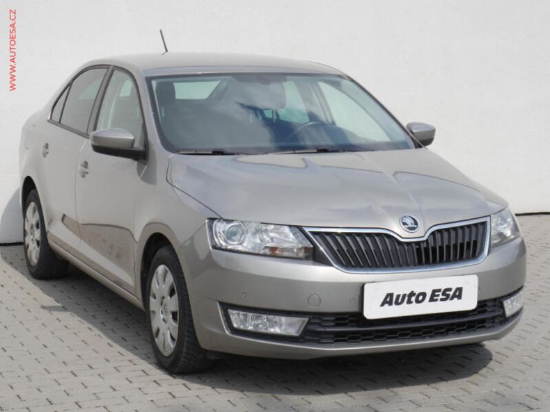 Škoda Rapid - hlavní foto