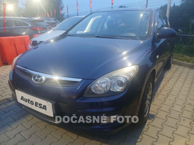 Hyundai i30 - hlavní fotka inzerátu