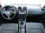 Volkswagen Golf - fotka číslo 7