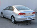 Volkswagen Passat - fotka číslo 5