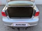 Volkswagen Passat - fotka číslo 6