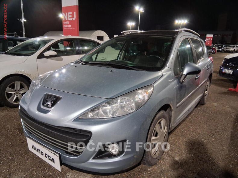 Peugeot 207 - hlavní foto