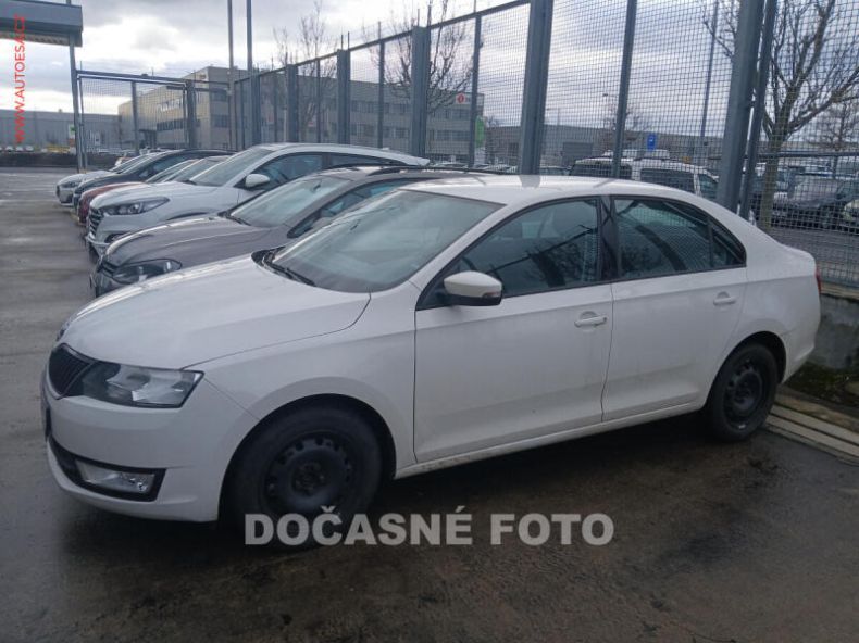 Škoda Rapid - hlavní foto
