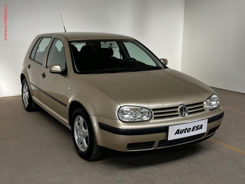 Volkswagen Golf - hlavní fotka inzerátu