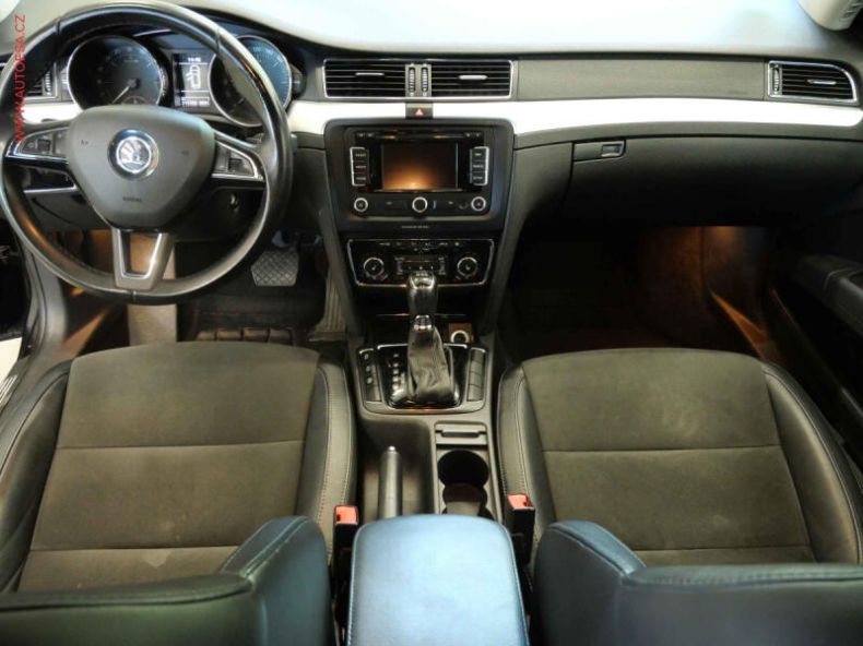 Škoda Superb - hlavní fotka