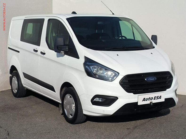 Ford Transit - hlavní foto