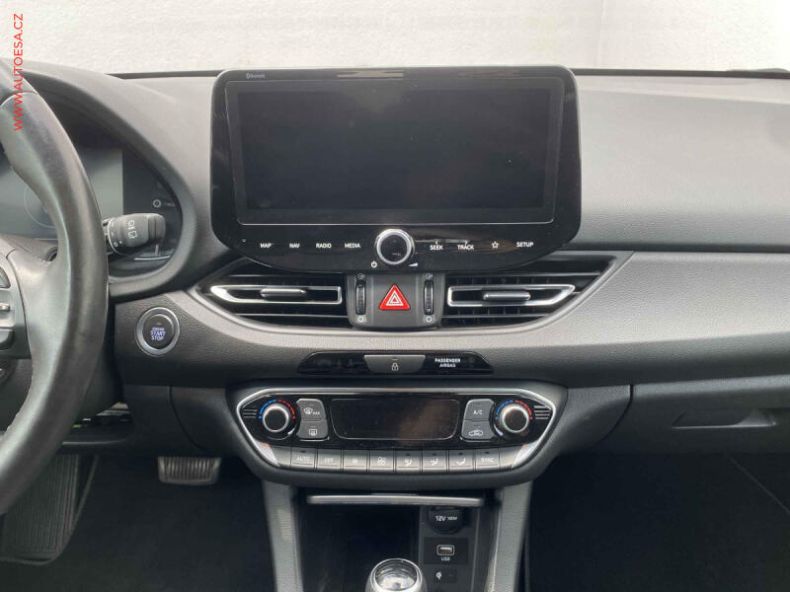 Hyundai i30 - hlavní fotka