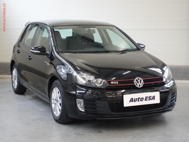 Volkswagen Golf - hlavní fotka inzerátu