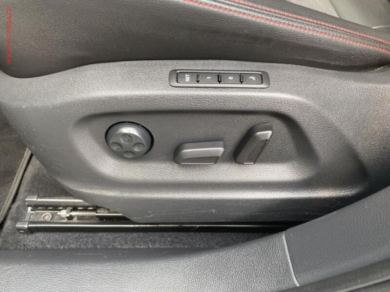 Seat Alhambra - hlavní fotka