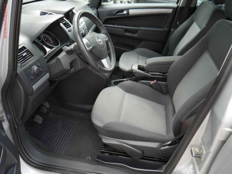Opel Zafira - hlavní fotka