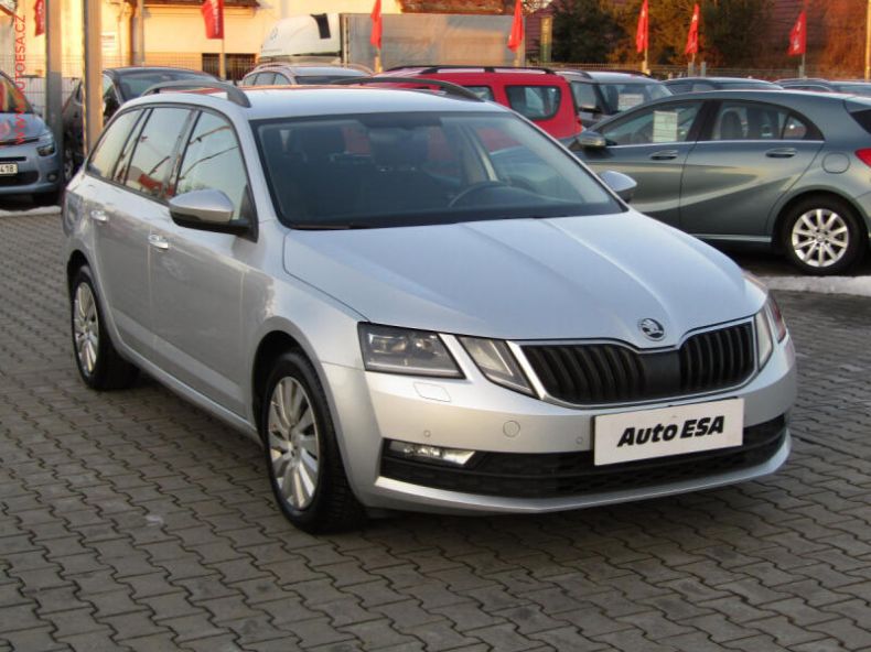Škoda Octavia - hlavní fotka inzerátu
