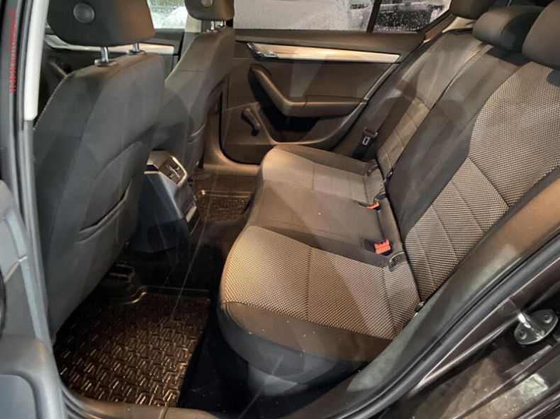 Škoda Octavia - hlavní fotka