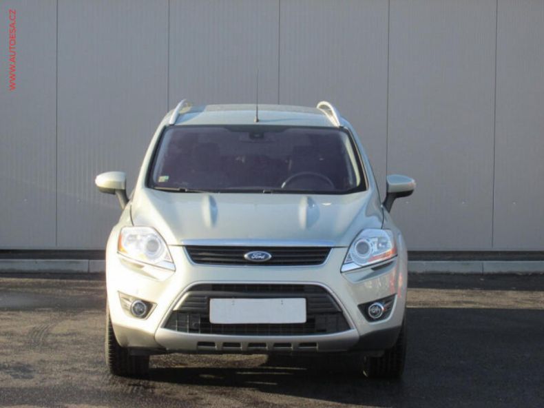 Ford Kuga - hlavní fotka