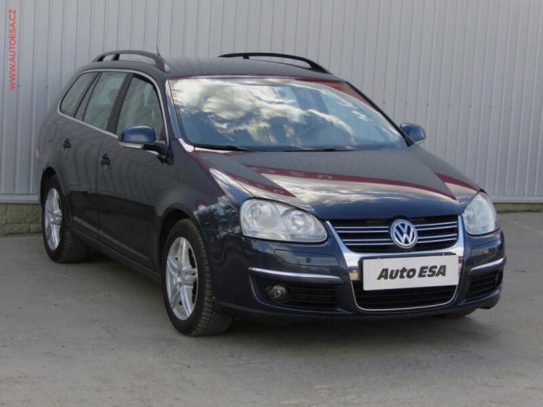Volkswagen Golf - hlavní foto