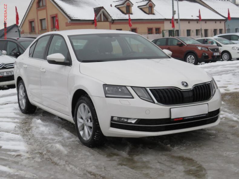 Škoda Octavia - hlavní foto
