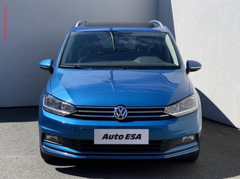 Volkswagen Touran - hlavní fotka