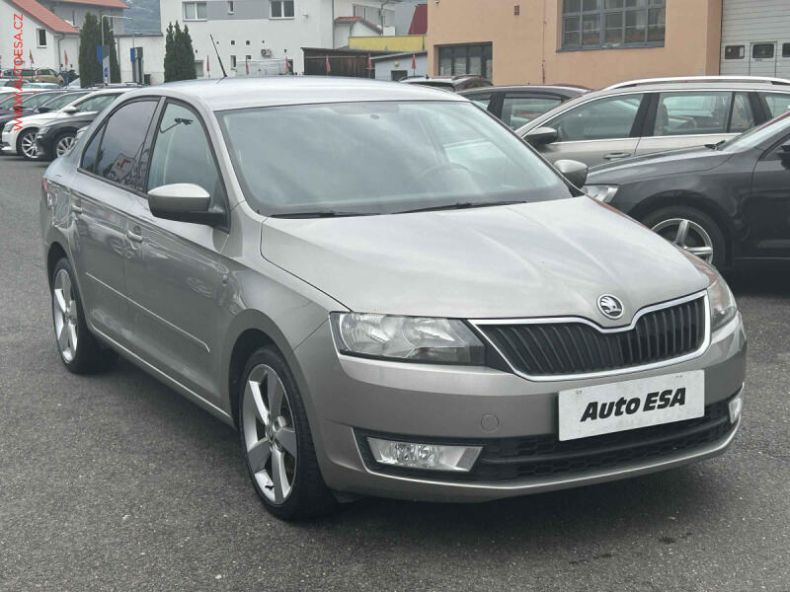 Škoda Rapid - hlavní foto