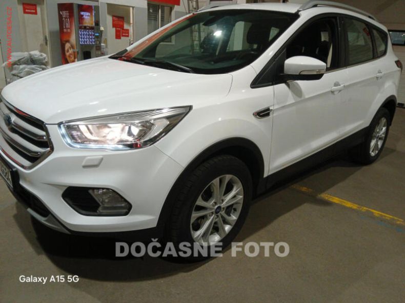 Ford Kuga - hlavní foto