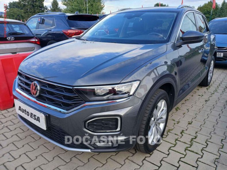 Volkswagen T-Roc - hlavní foto
