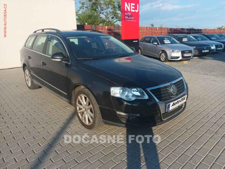 Volkswagen Passat - hlavní fotka inzerátu