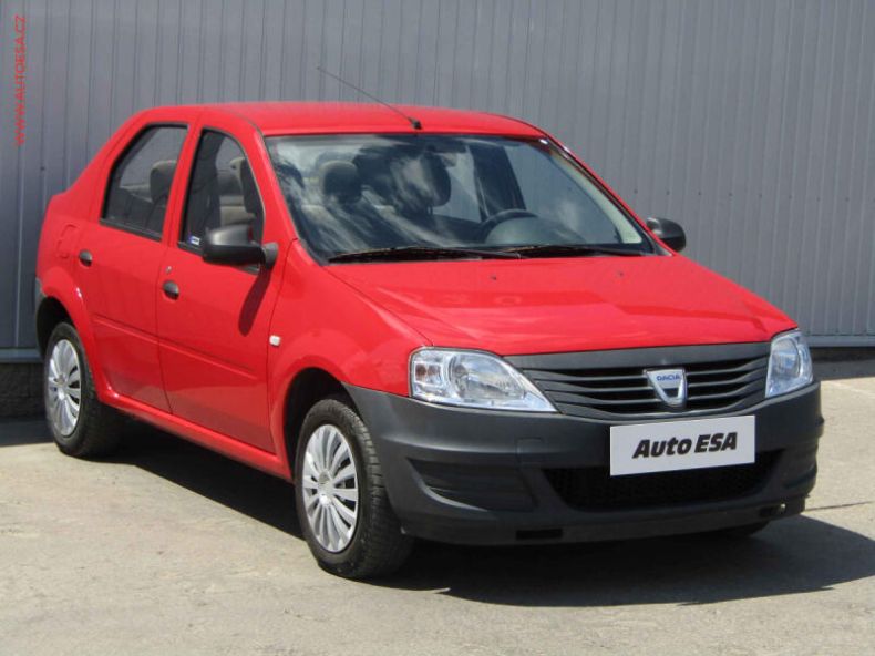 Dacia Logan - hlavní foto