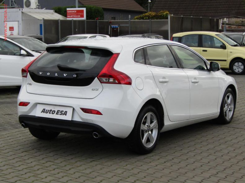 Volvo V40 - hlavní fotka