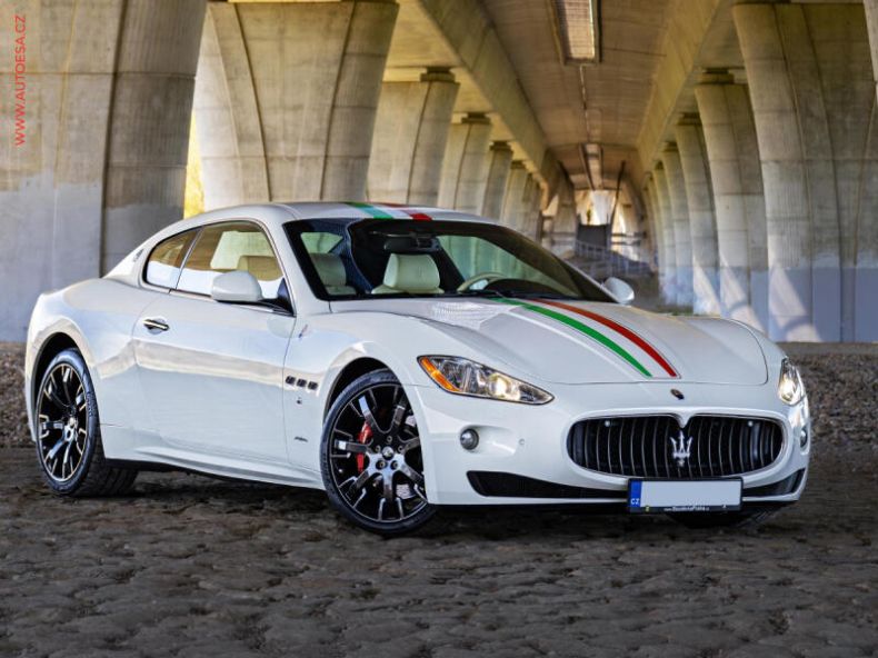 Maserati Granturismo - hlavní fotka