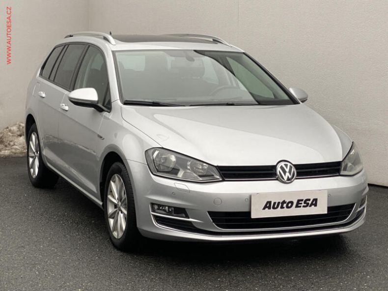 Volkswagen Golf - hlavní foto