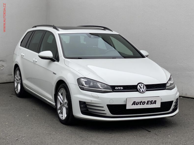 Volkswagen Golf - hlavní fotka