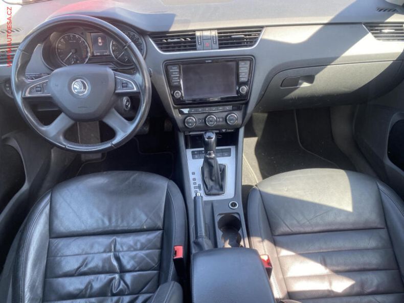 Škoda Octavia - hlavní fotka