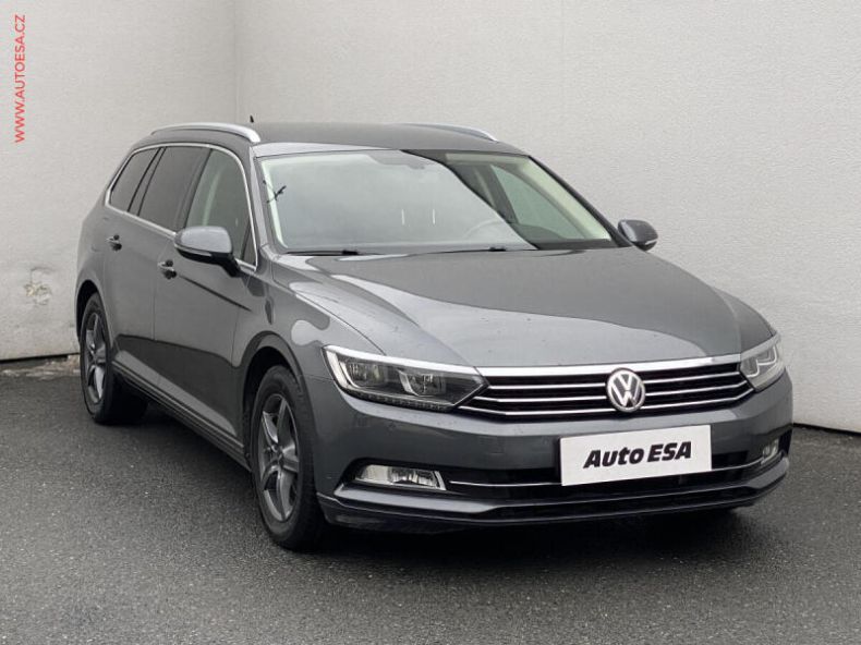 Volkswagen Passat - hlavní fotka inzerátu