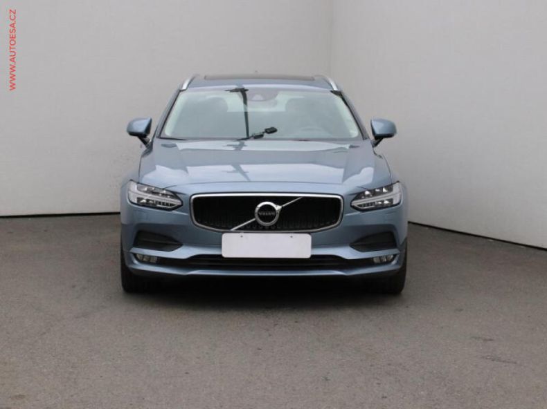 Volvo V90 - hlavní fotka