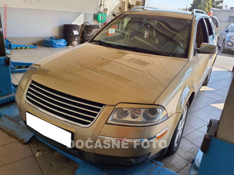 Volkswagen Passat - hlavní fotka inzerátu