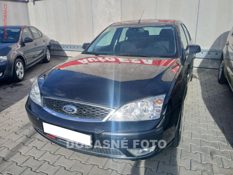 Ford Mondeo - hlavní foto