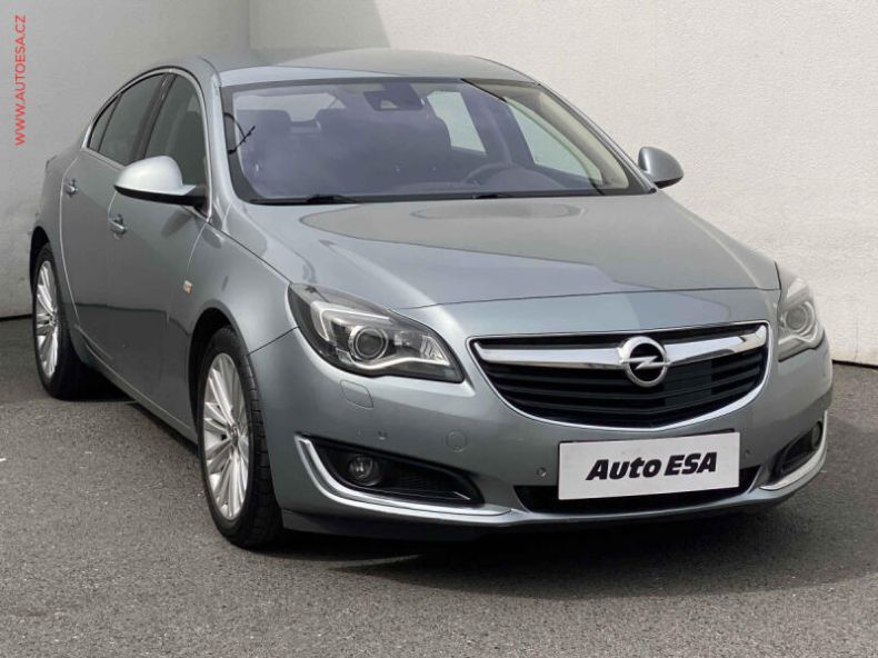 Opel Insignia - hlavní foto