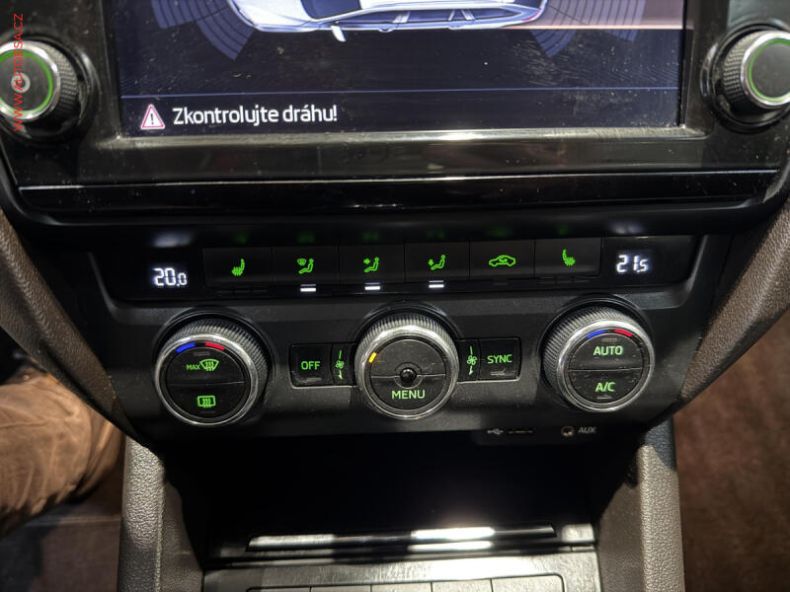 Škoda Octavia - hlavní fotka