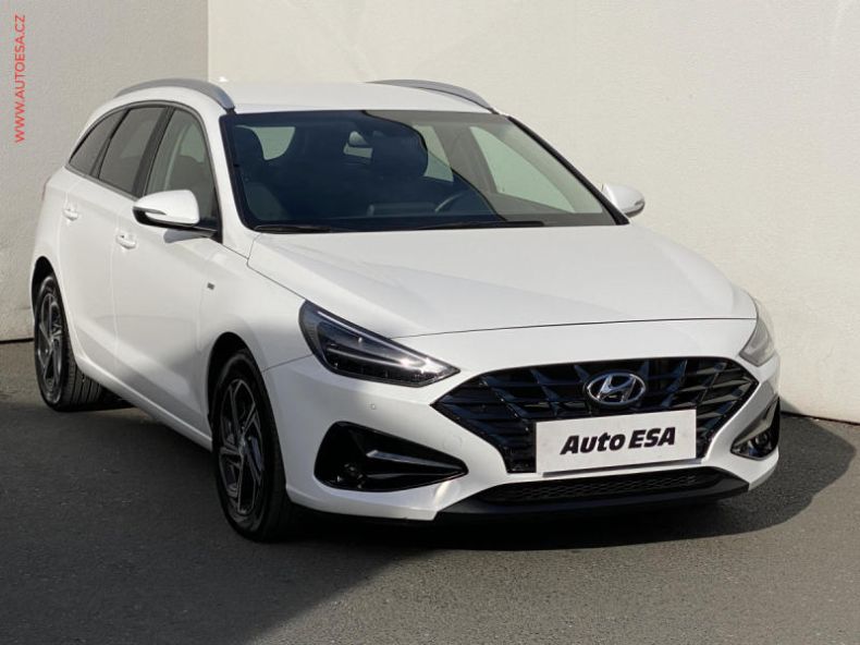 Hyundai i30 - hlavní foto