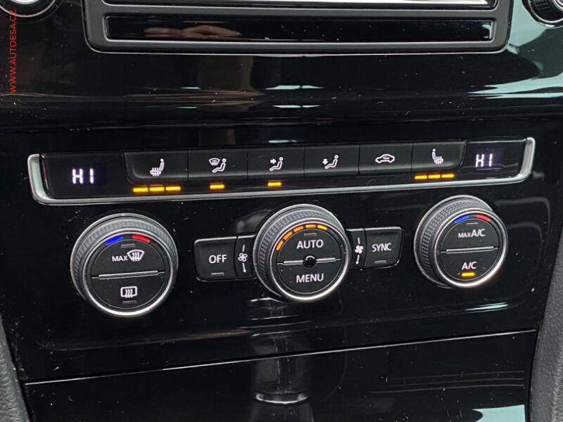 Volkswagen Golf - hlavní fotka