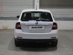 Škoda Rapid - fotka číslo 4