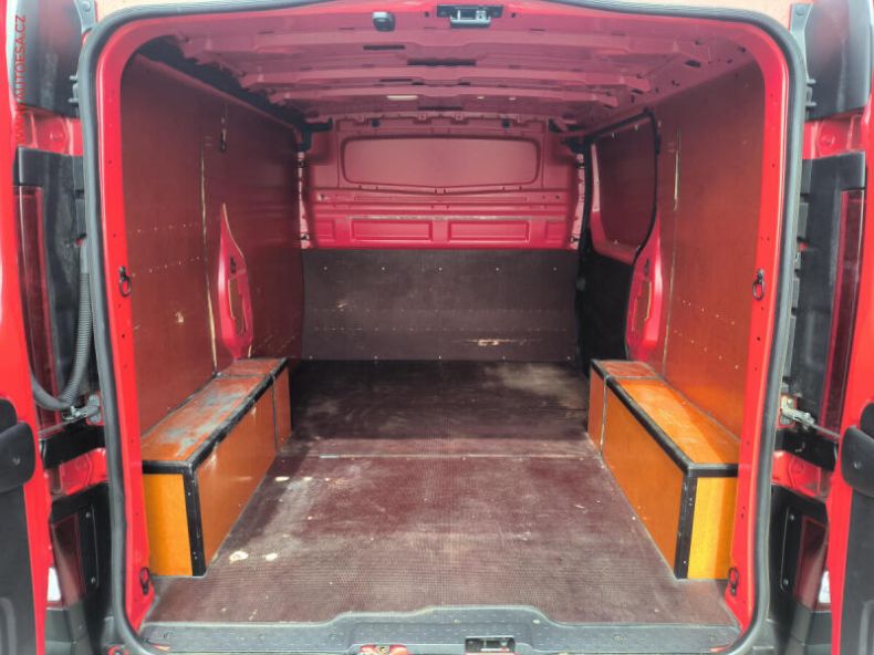 Opel Vivaro - hlavní fotka