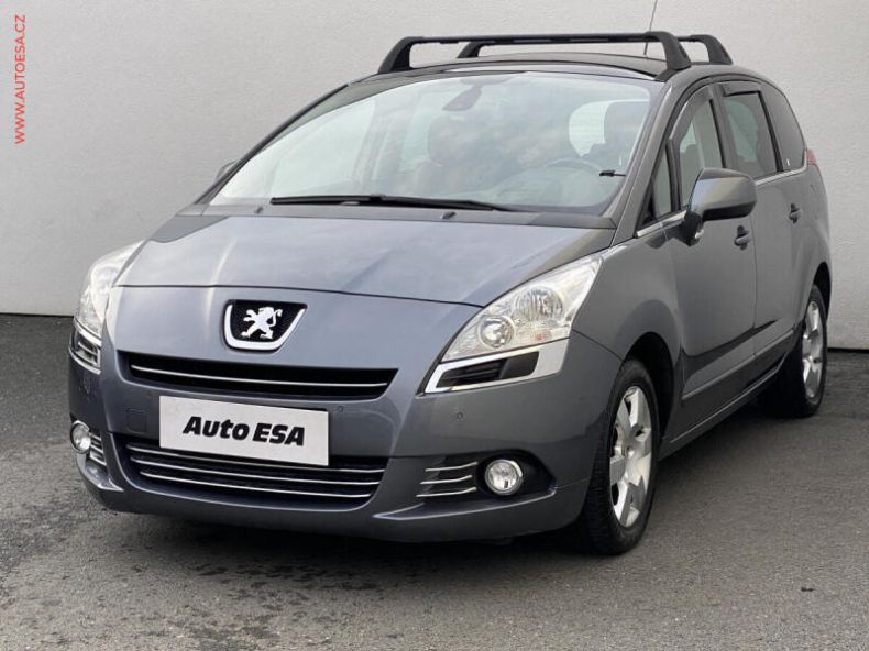 Peugeot 5008 - hlavní fotka