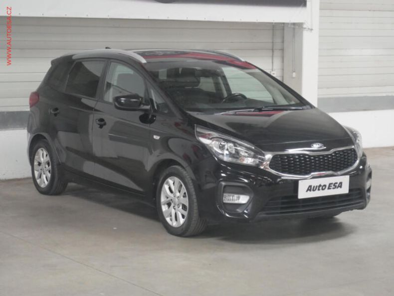 Kia Carens - hlavní foto