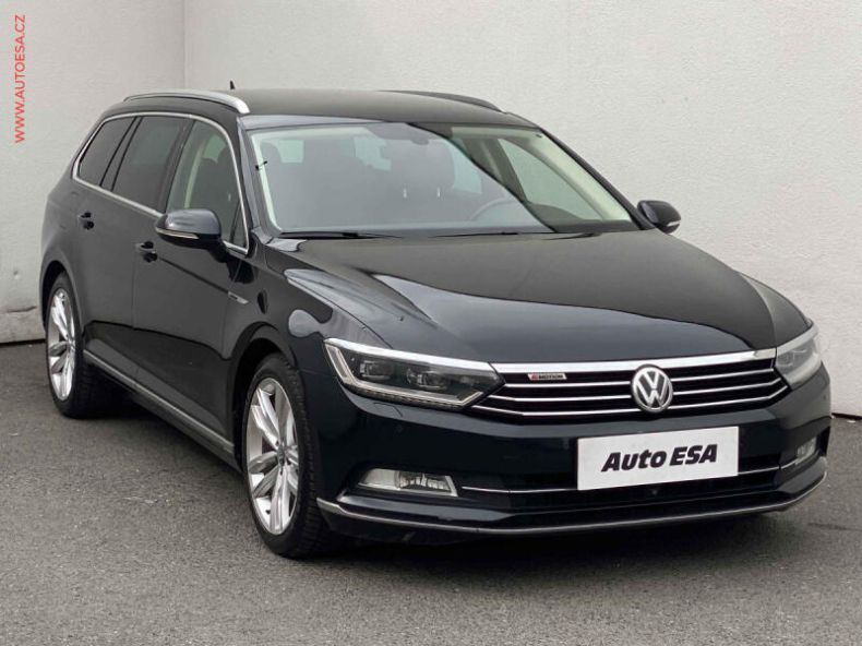 Volkswagen Passat - hlavní foto