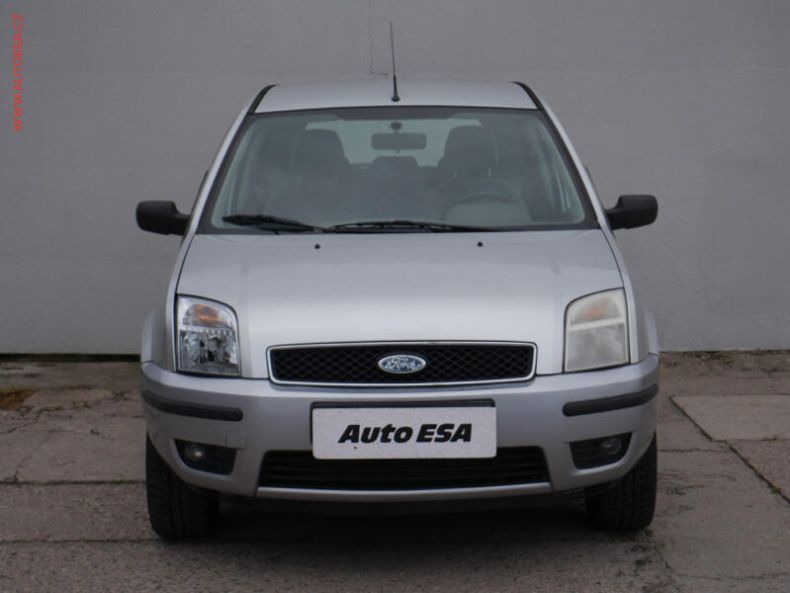 Ford Fusion - hlavní fotka