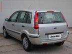 Ford Fusion - fotka číslo 5
