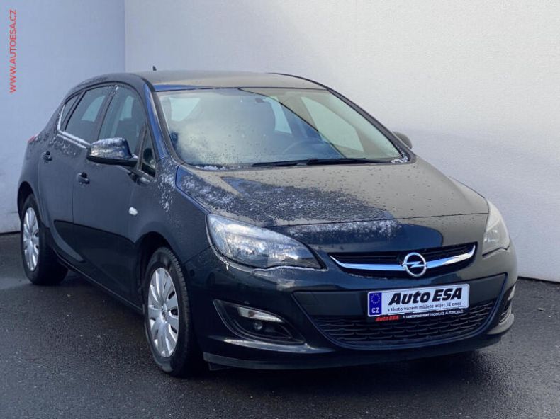 Opel Astra - hlavní fotka inzerátu
