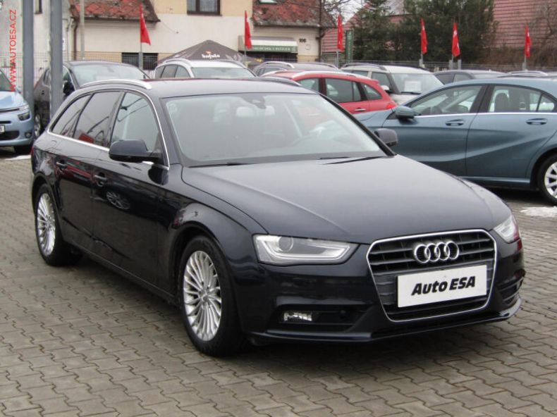 Audi A4 - hlavní foto