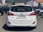 Hyundai i30 - fotka číslo 3